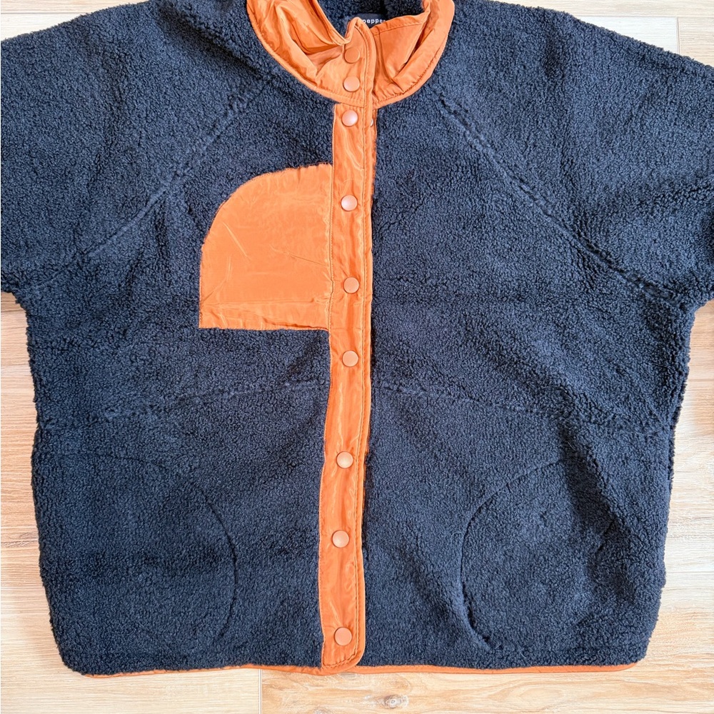 Blu Pepper Sherpa fleece button front jacket - size medium